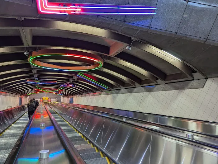 Exchange Place PATH Station Picture 5