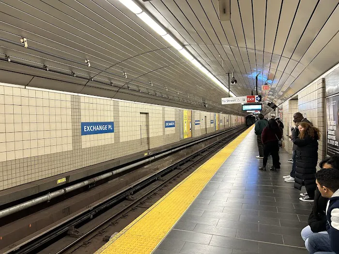 Exchange Place PATH Station Picture 7