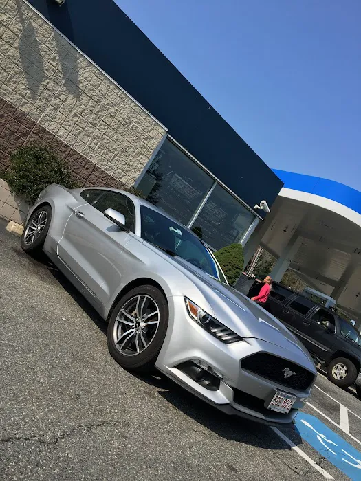 Avis Car Rental Picture 6