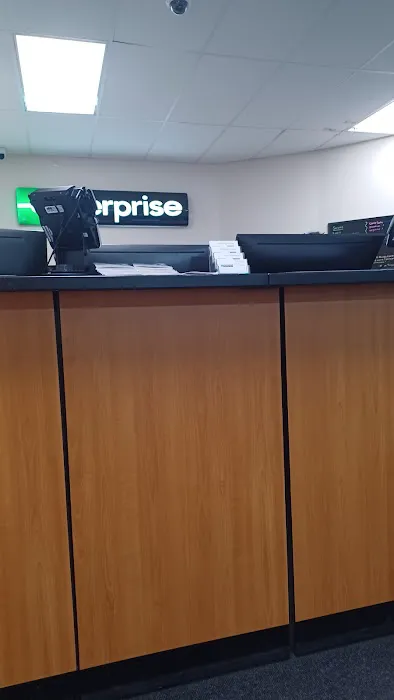 Enterprise Rent-A-Car Picture 7