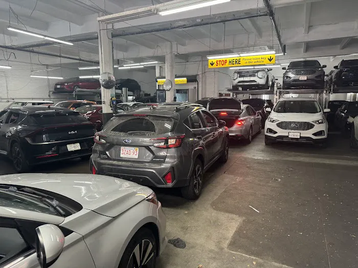 Hertz Car Rental - Brooklyn - Union Street Picture 5