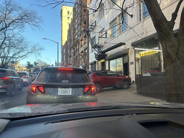 Hertz Car Rental - Brooklyn - Union Street Picture 6