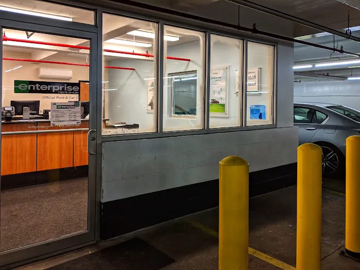 Enterprise Rent-A-Car Picture 6