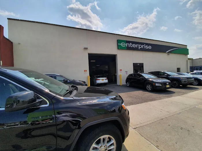 Enterprise Rent-A-Car Picture 5