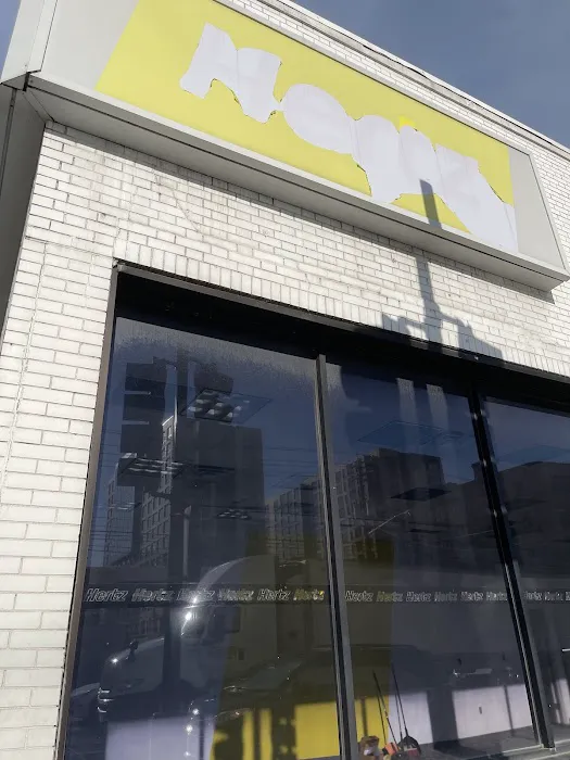 Hertz Car Rental - Hoboken - Bloomfield Street Picture 8