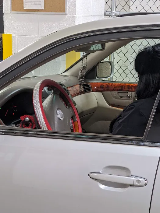 Hertz Car Rental - Brooklyn - Northside Piers Picture 6
