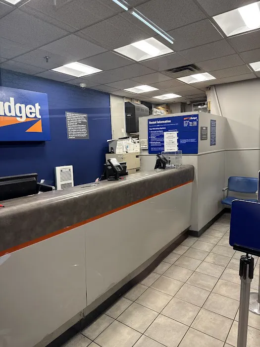 Budget Car Rental Picture 2