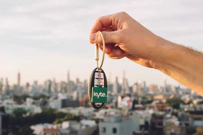 Kyte | Rental Cars Delivered to You Picture 5