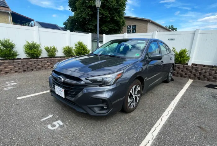 Avis Car Rental Picture 8