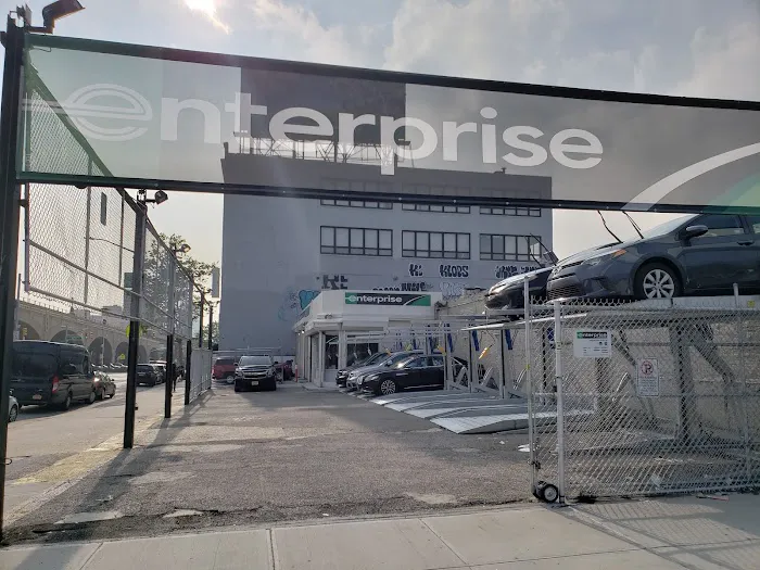 Enterprise Rent-A-Car Picture 8