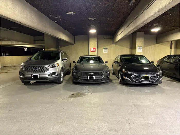 Enterprise Rent-A-Car Picture 7