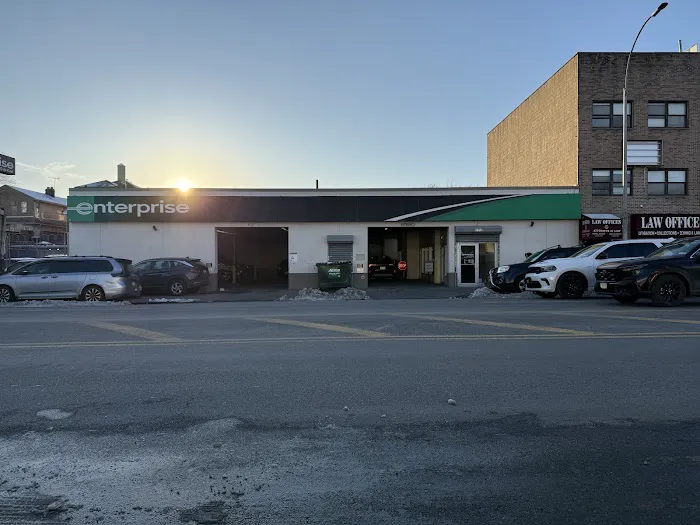 Enterprise Rent-A-Car Picture 3