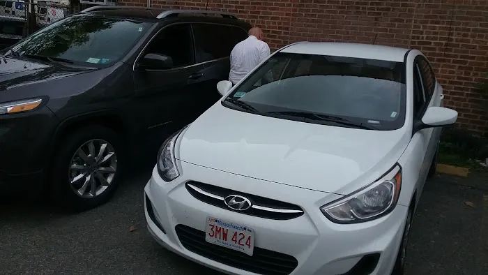 Enterprise Rent-A-Car Picture 3