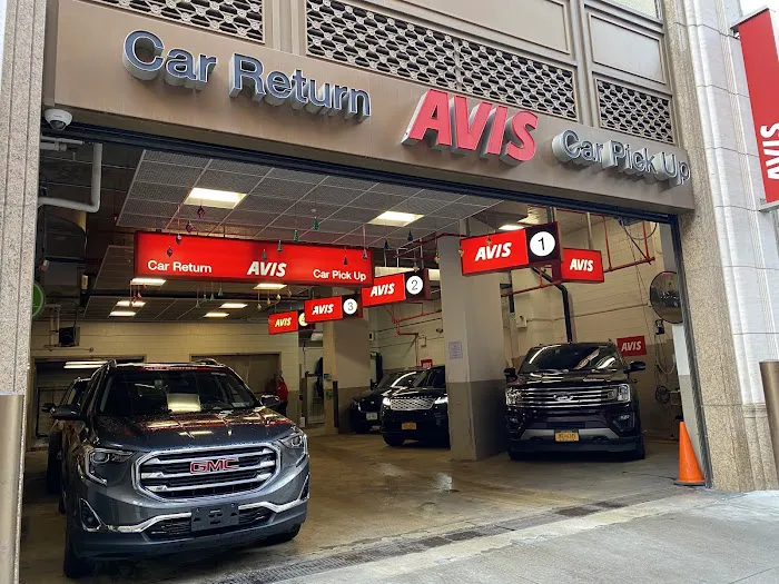 Avis Car Rental Picture 2