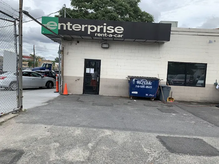 Enterprise Rent-A-Car Picture 1