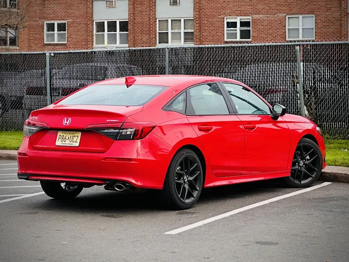 Avis Car Rental Picture 4