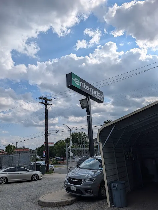 Enterprise Rent-A-Car Picture 4