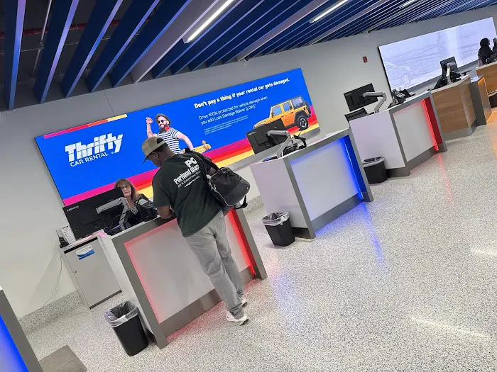 Thrifty Car Rental Picture 2
