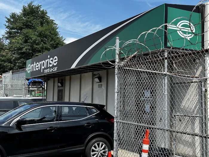 Enterprise Rent-A-Car Picture 7