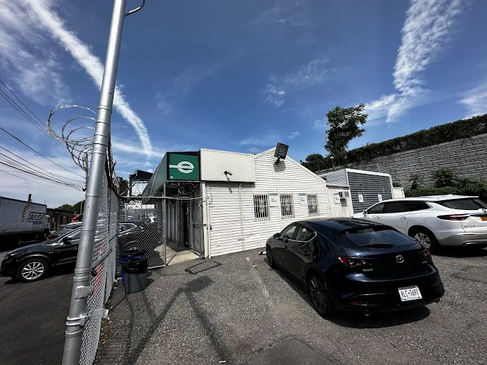 Enterprise Rent-A-Car Picture 9
