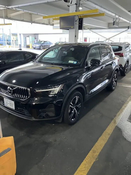 Dollar Car Rental - Jfk International Airport Picture 6