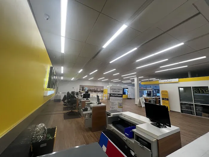 Hertz Car Rental - New York City - John F Kennedy International Airport (JFK) Picture 3