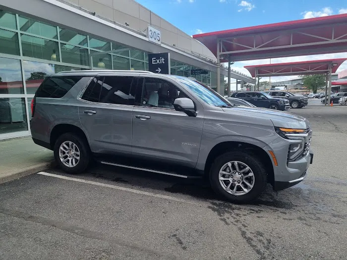Avis Car Rental Picture 4
