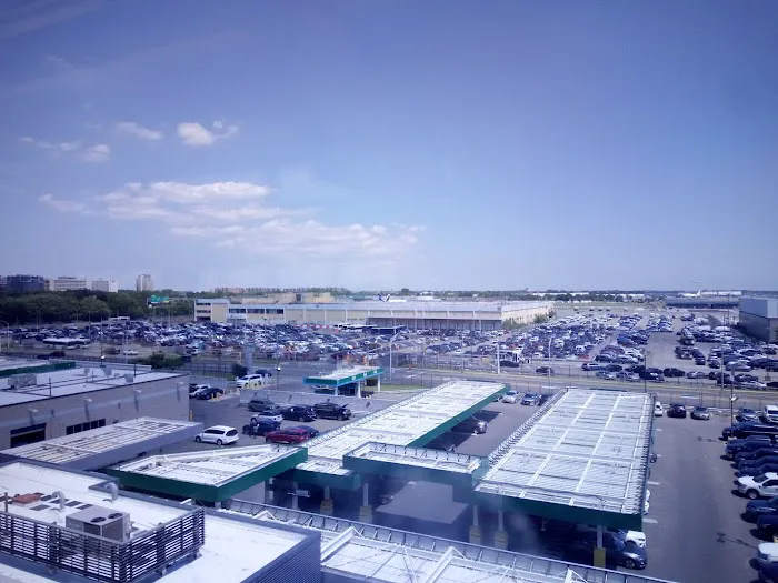 Avis Car Rental Picture 10
