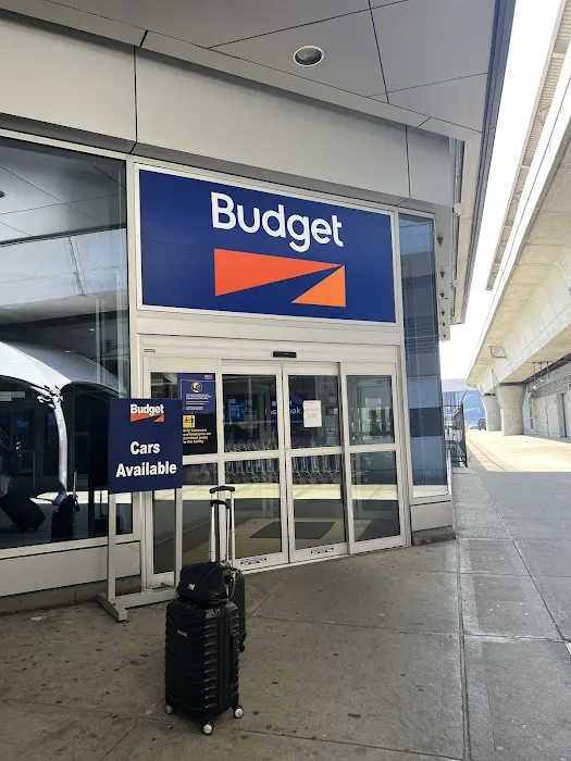 Budget Car Rental Picture 3