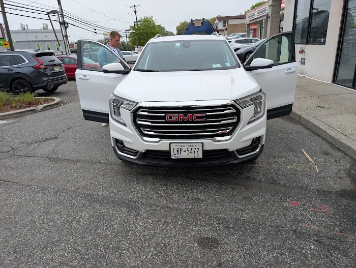 Hertz Car Rental - Fort Lee - Bergen Boulevard Picture 5