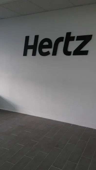 Hertz Car Rental - Fort Lee - Bergen Boulevard Picture 8