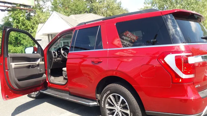 Avis Car Rental Picture 7