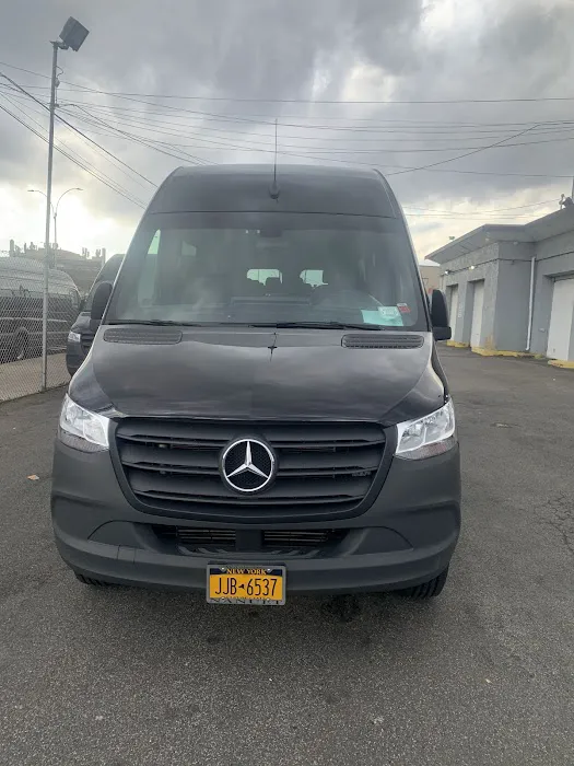 LGA U-Save Car & Truck Rental Picture 4