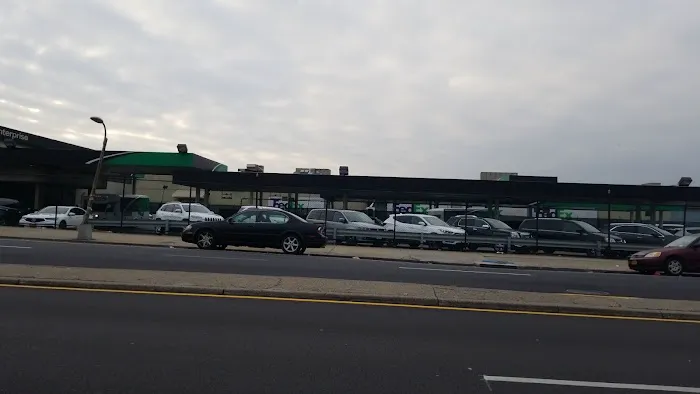 Enterprise Rent-A-Car Picture 1
