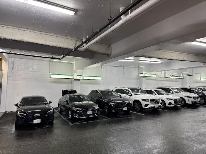 Enterprise Rent-A-Car Picture 3