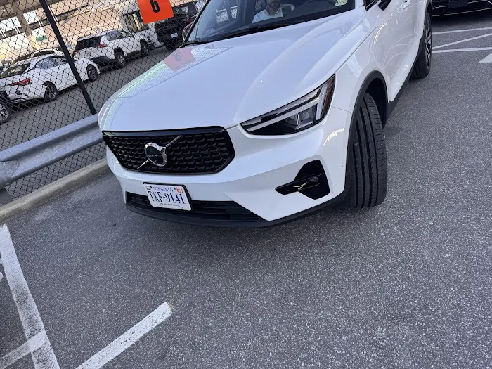 SIXT Rent a Car JFK Airport Picture 9