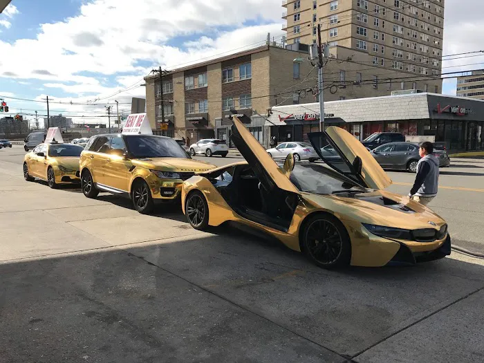 Gold Chrome Car Rentals Picture 1