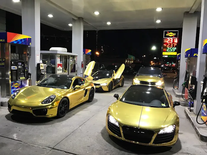 Gold Chrome Car Rentals Picture 6
