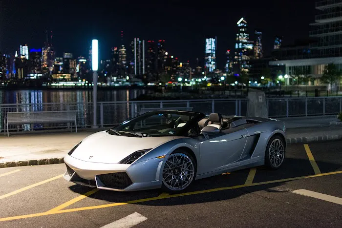 Broadway Supercars Picture 1