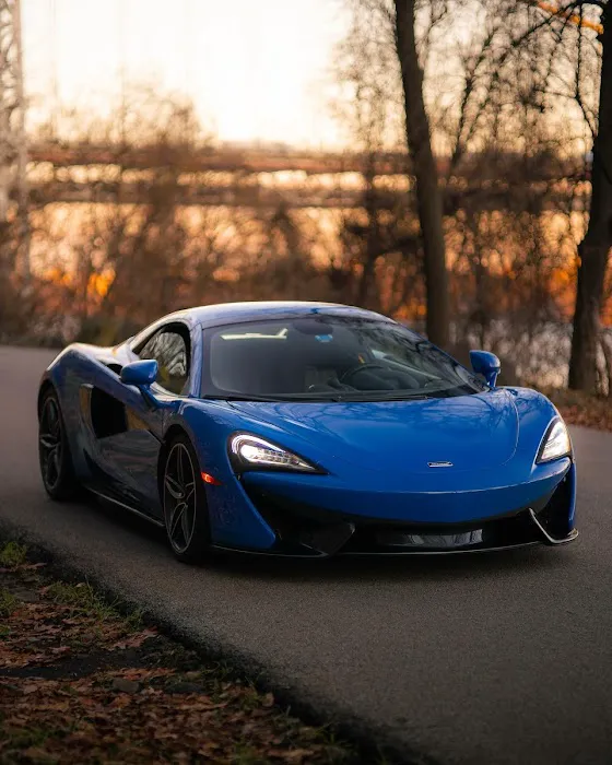 Broadway Supercars Picture 10