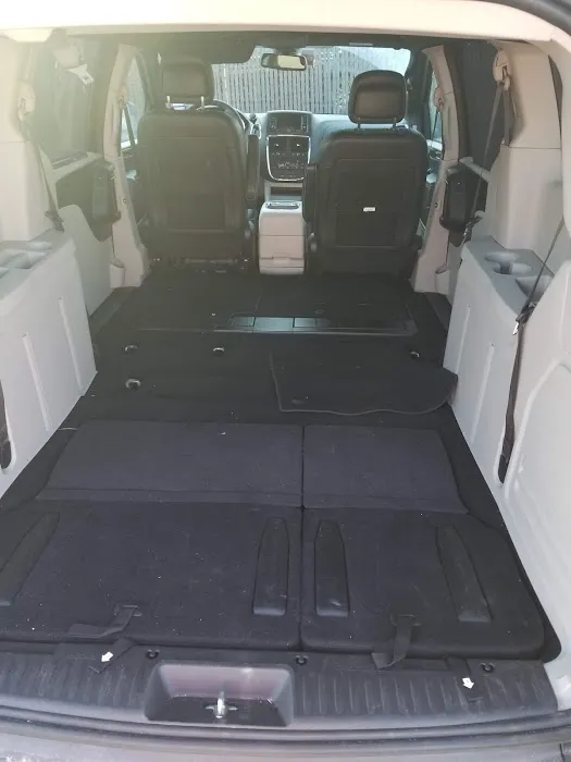 Avis Car Rental Picture 4