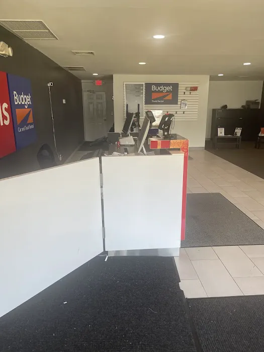 Budget Car Rental Picture 9