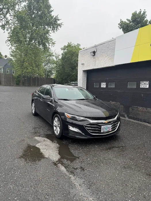 Hertz Car Rental - Maplewood - Springfield Avenue Picture 6