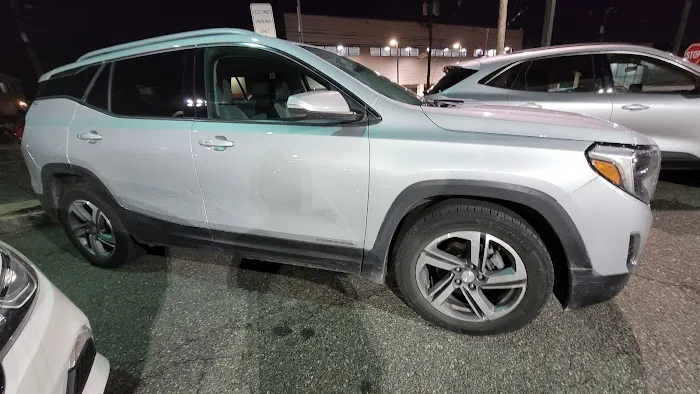 Enterprise Rent-A-Car Picture 1