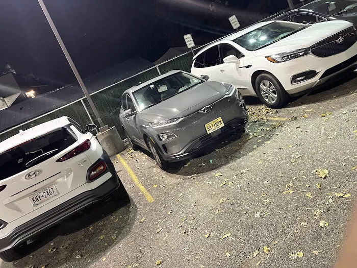 Enterprise Rent-A-Car Picture 6