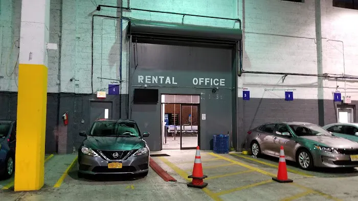 Dollar Rent A Car Picture 9