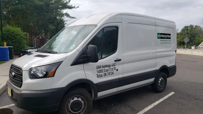 Enterprise Rent-A-Car Picture 7