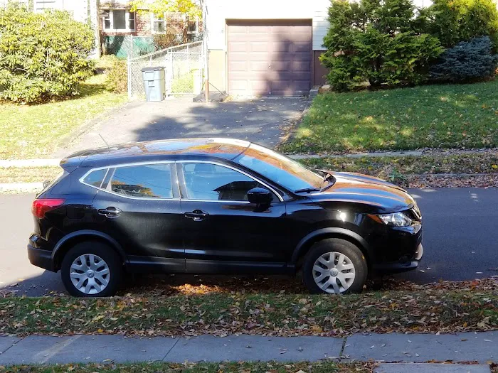 Enterprise Rent-A-Car Picture 2