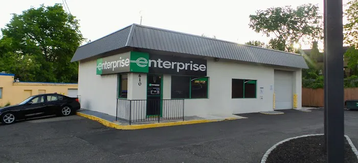 Enterprise Rent-A-Car Picture 3