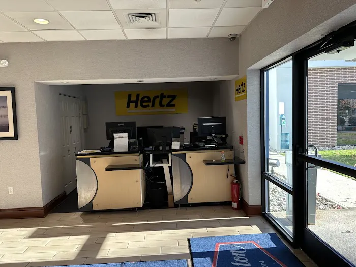 Hertz Car Rental - Woodbridge - Hampton Inn Picture 3